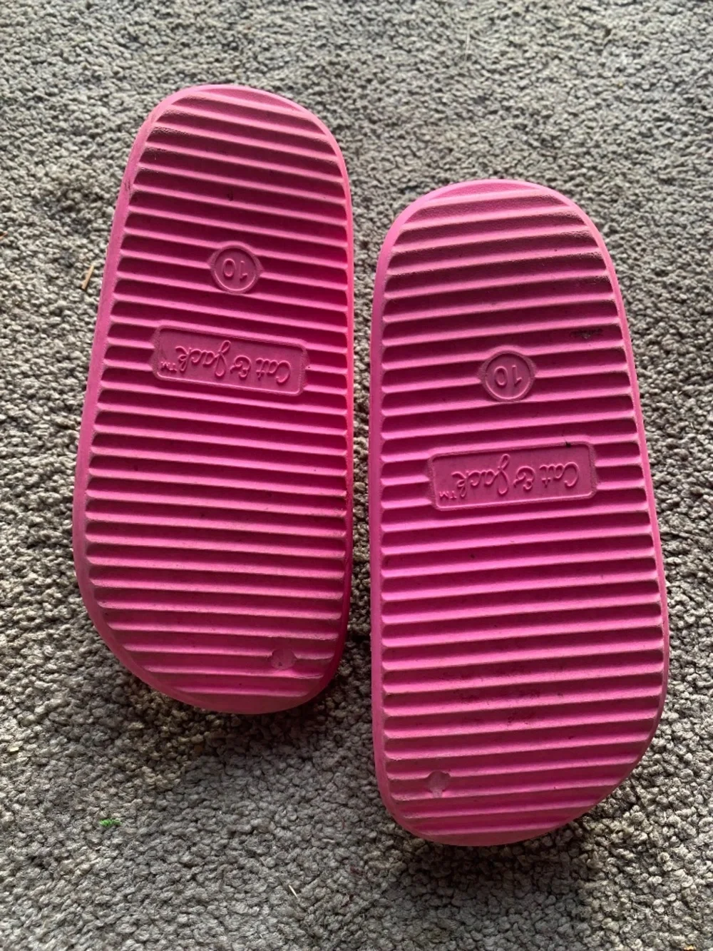 💖Little Elle's Closet💖 Cat & Jack Sandals - 10